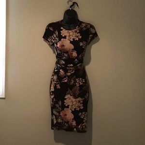 Windsor medium body hugging dress.